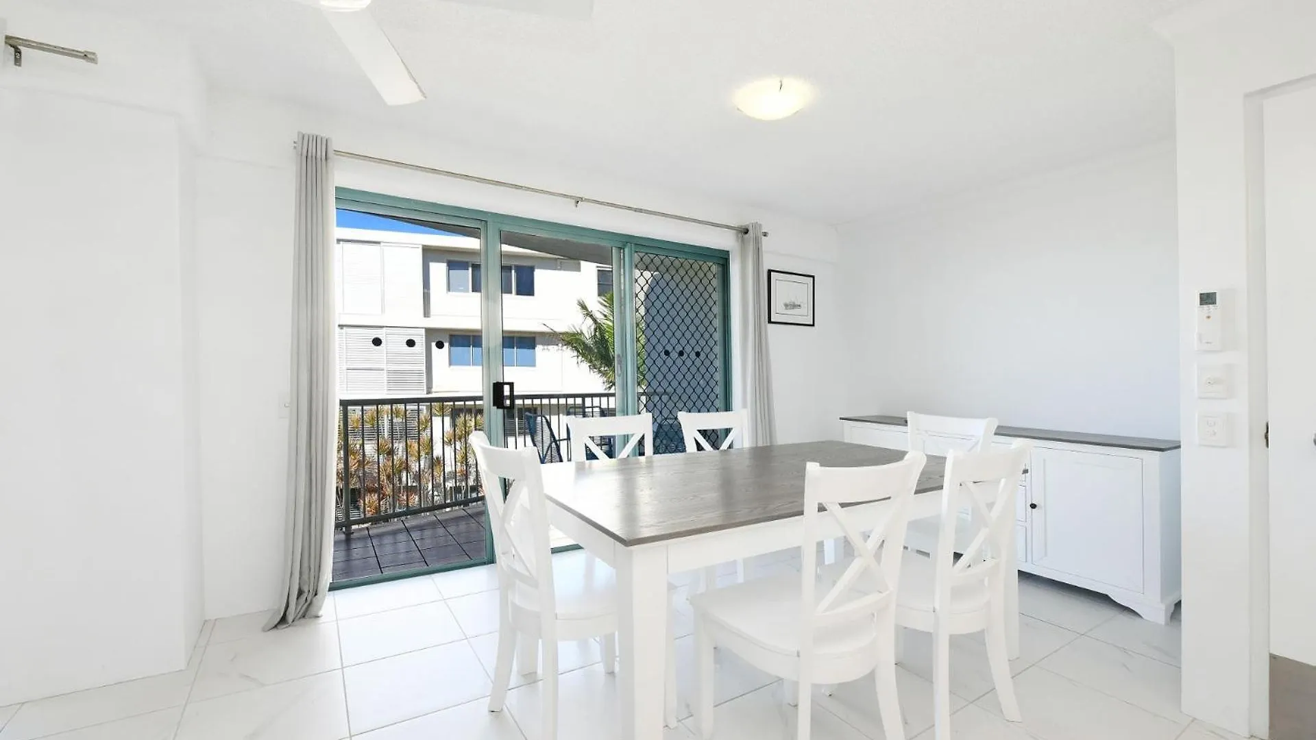 아파트 Lindomare Unit 16, 11 Orvieto Tce, Kings Beach 칼론드라