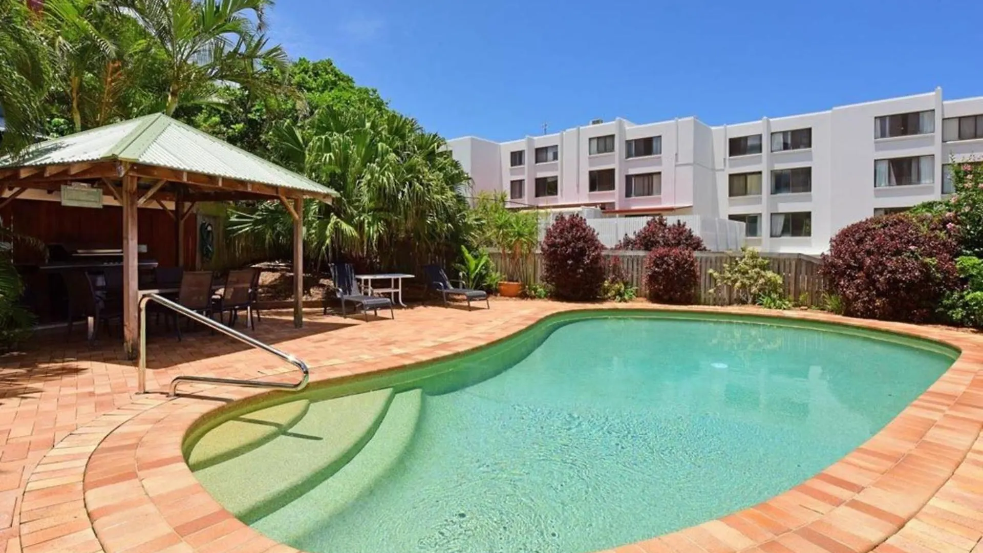 Lindomare Unit 16, 11 Orvieto Tce, Kings Beach カラウンドラ アパート